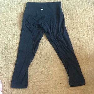 Lululemon leggings size 6